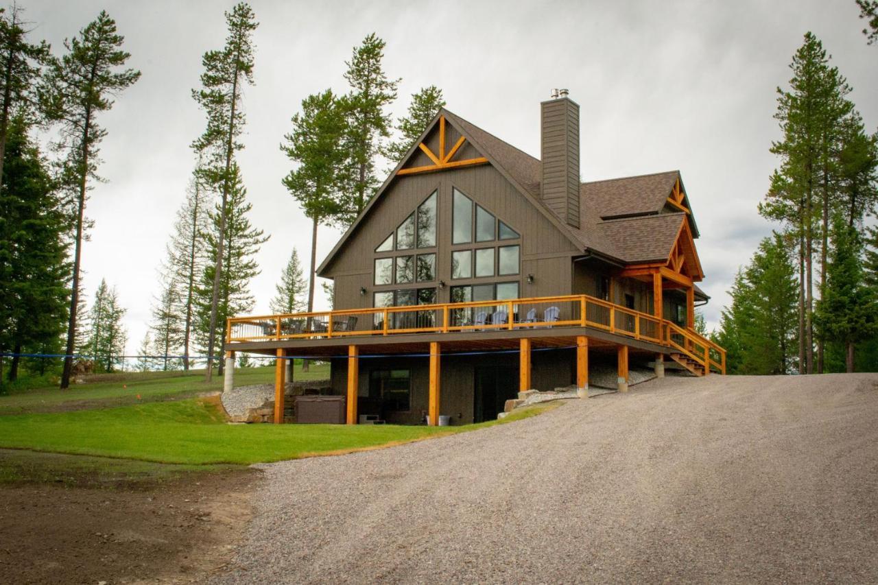 Glacier Homestead Coram ภายนอก รูปภาพ